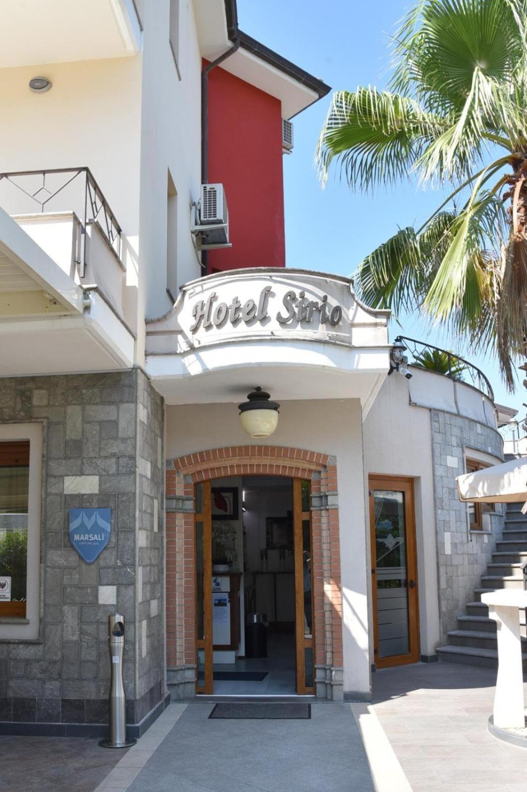 Hotel Sirio Rotonda Buitenkant foto