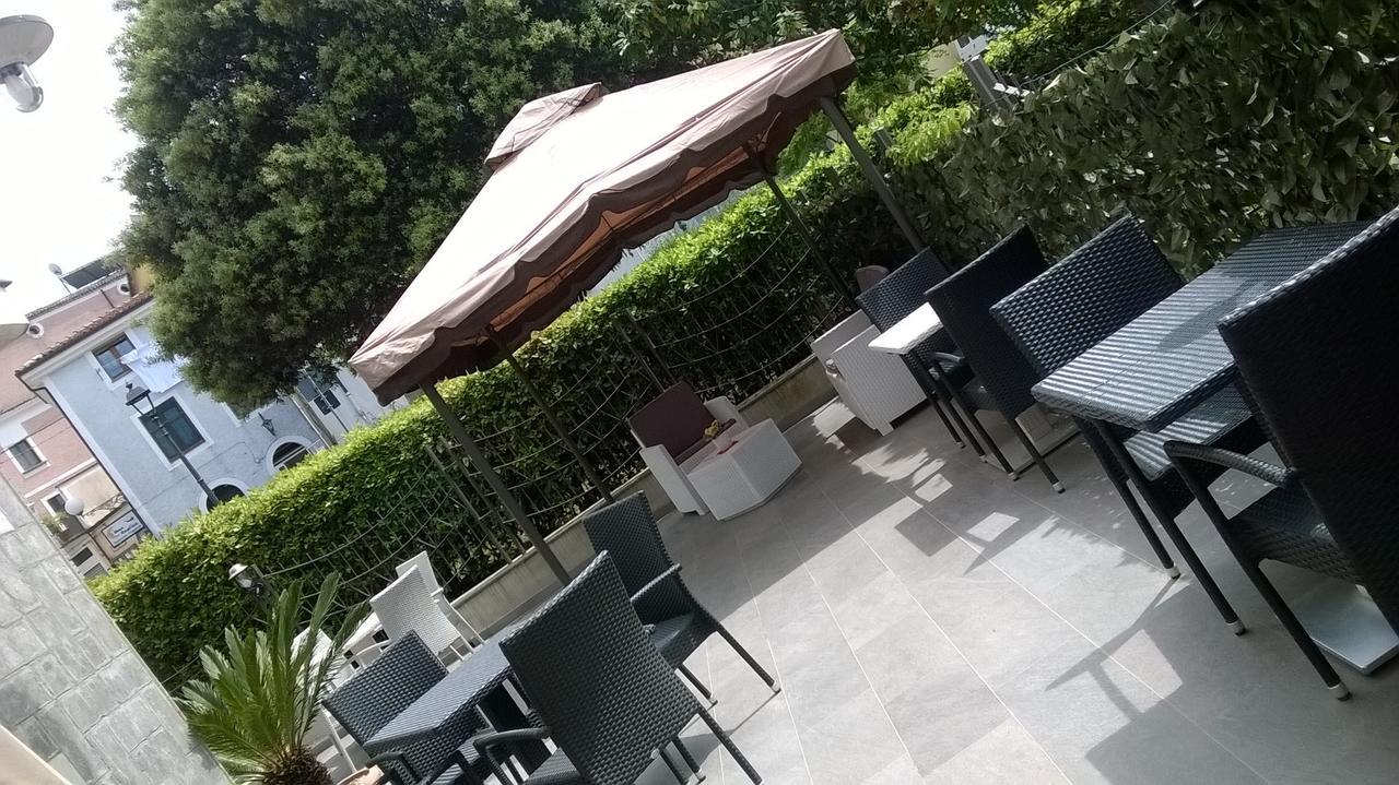 Hotel Sirio Rotonda Buitenkant foto